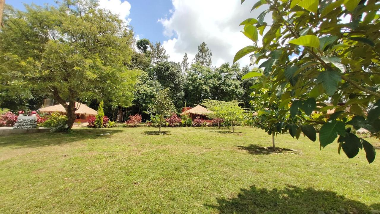 Stoneage Resort Sakleshpur Exterior foto
