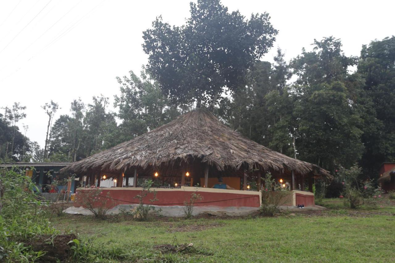 Stoneage Resort Sakleshpur Exterior foto