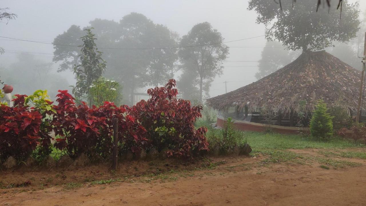 Stoneage Resort Sakleshpur Exterior foto